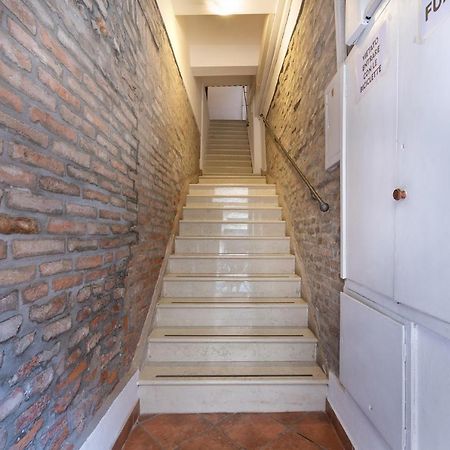 Ferrara Mayr White Apartment Extérieur photo