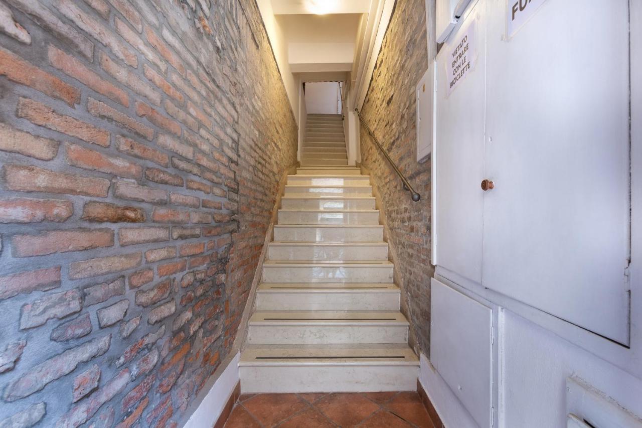 Ferrara Mayr White Apartment Extérieur photo